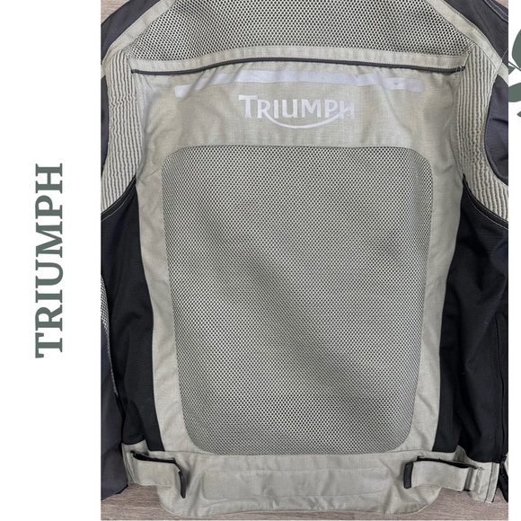 Triumph Gray and Black Men's Motorcyle Jacket CE Protectors size Large - Picture 10 of 16